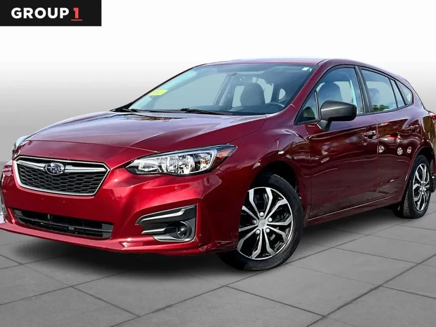 2017 Subaru Impreza Base photo 1