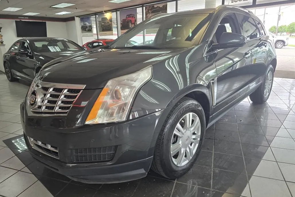 2015 Cadillac SRX Luxury photo 1