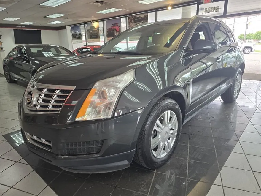 2015 Cadillac SRX Luxury photo 1