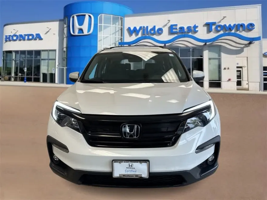 2022 Honda Pilot Special Edition photo 1