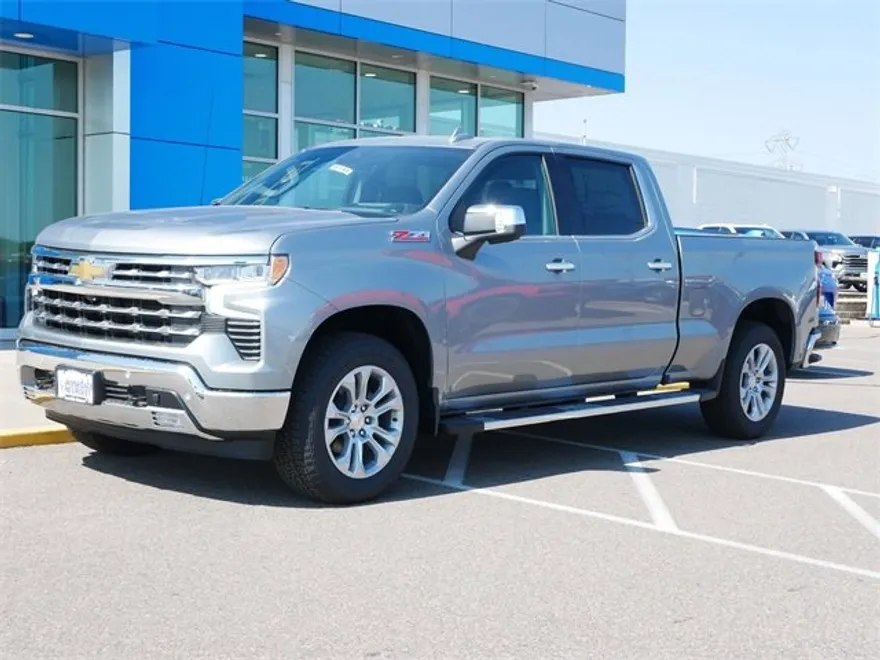 2026 Chevrolet Silverado 1500 LTZ photo 1