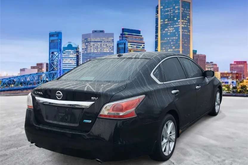 2014 Nissan Altima 2.5 SV photo 1