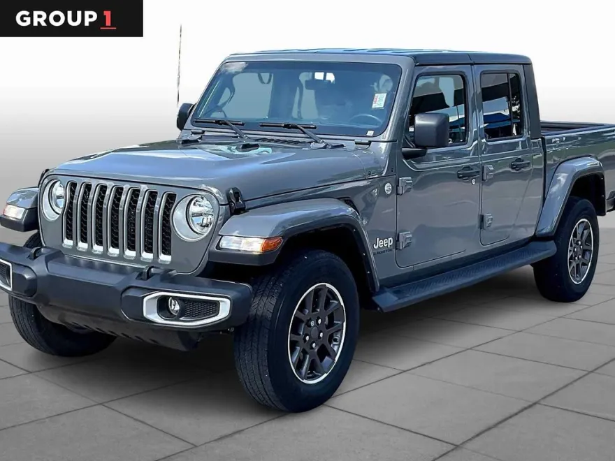 2022 Jeep Gladiator Overland photo 1
