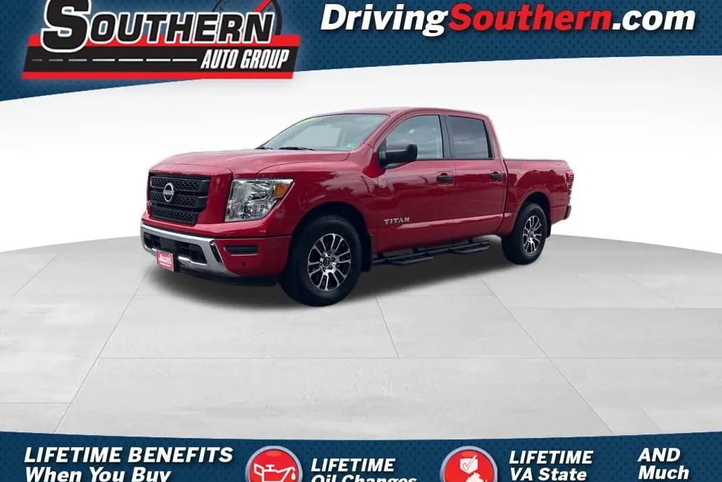 2024 Nissan Titan SV photo 1