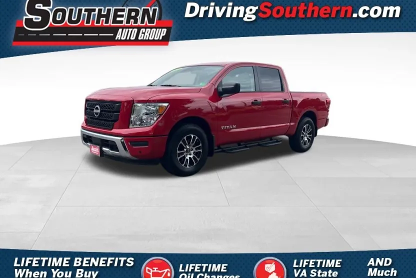 2024 Nissan Titan SV photo 1