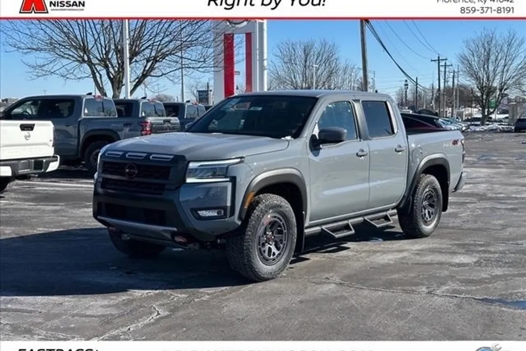 2025 Nissan Frontier PRO-4X photo 1