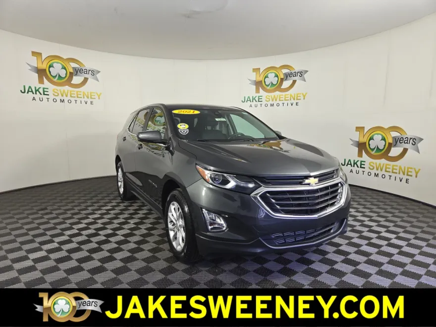 2021 Chevrolet Equinox LT photo 1