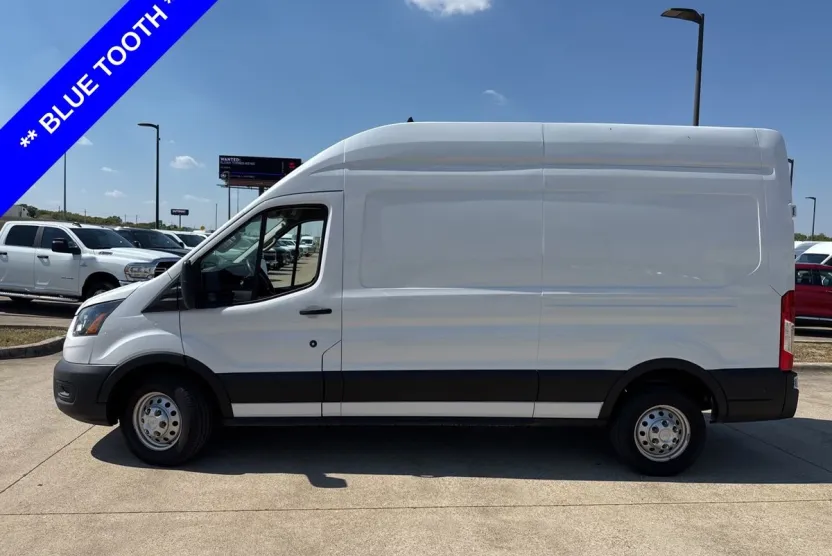 2023 Ford Transit photo 1