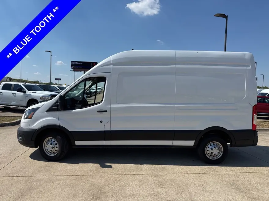 2023 Ford Transit photo 1