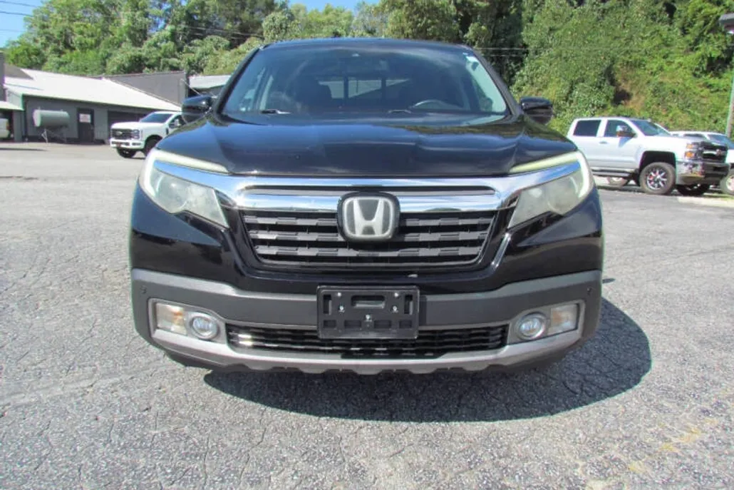 2017 Honda Ridgeline RTL-E photo 1