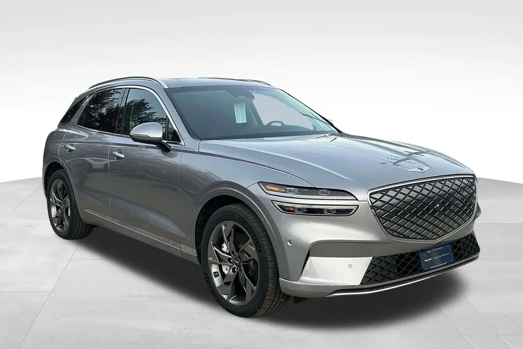 2025 Genesis Electrified GV70 Prestige photo 1