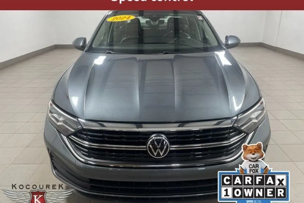 2024 Volkswagen Jetta 1.5T SE photo 1