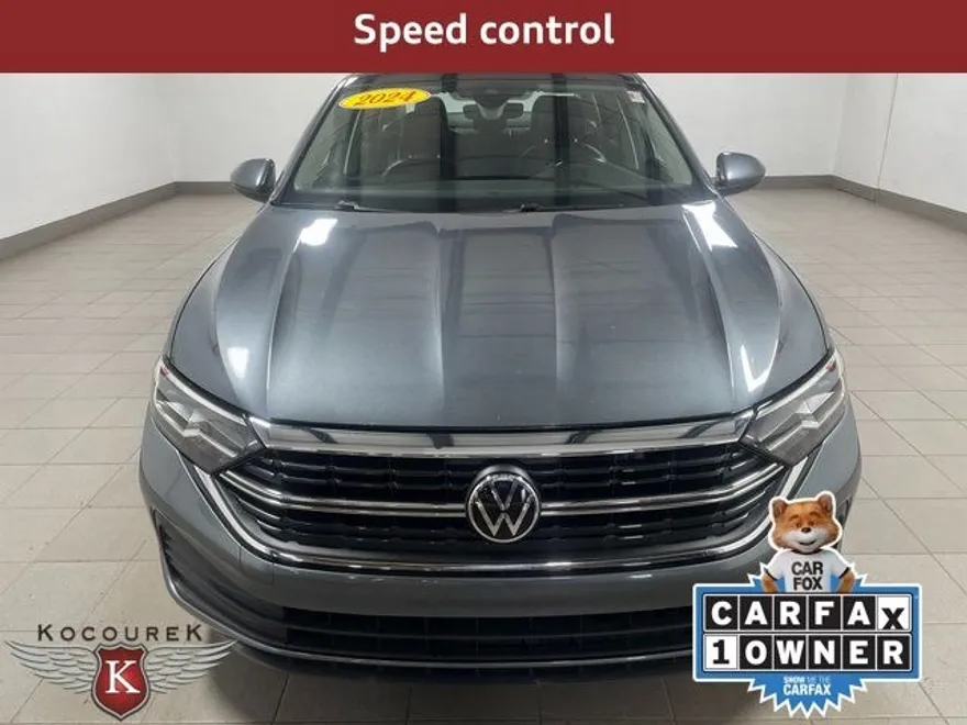2024 Volkswagen Jetta 1.5T SE photo 1