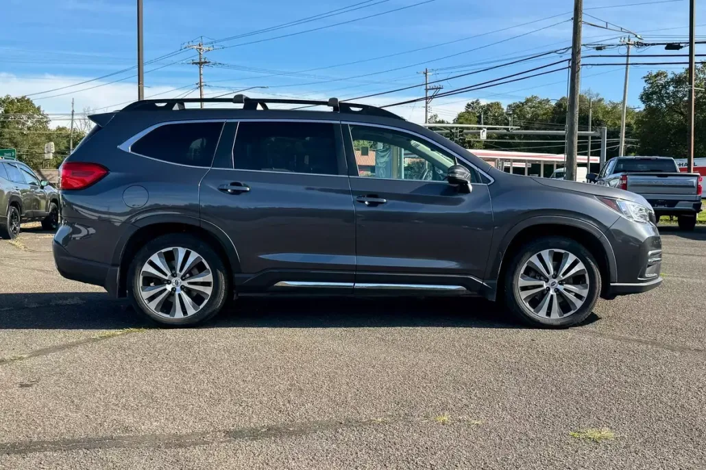 2019 Subaru Ascent Limited photo 1