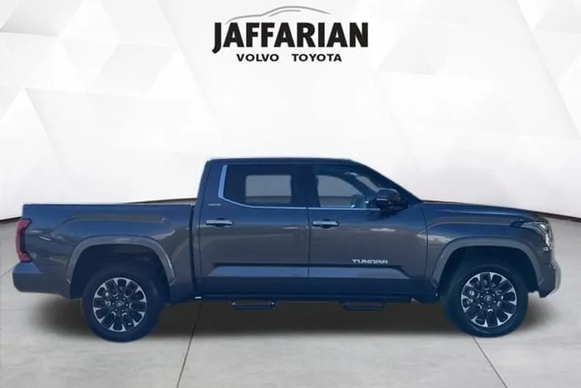 2025 Toyota Tundra Limited photo 1