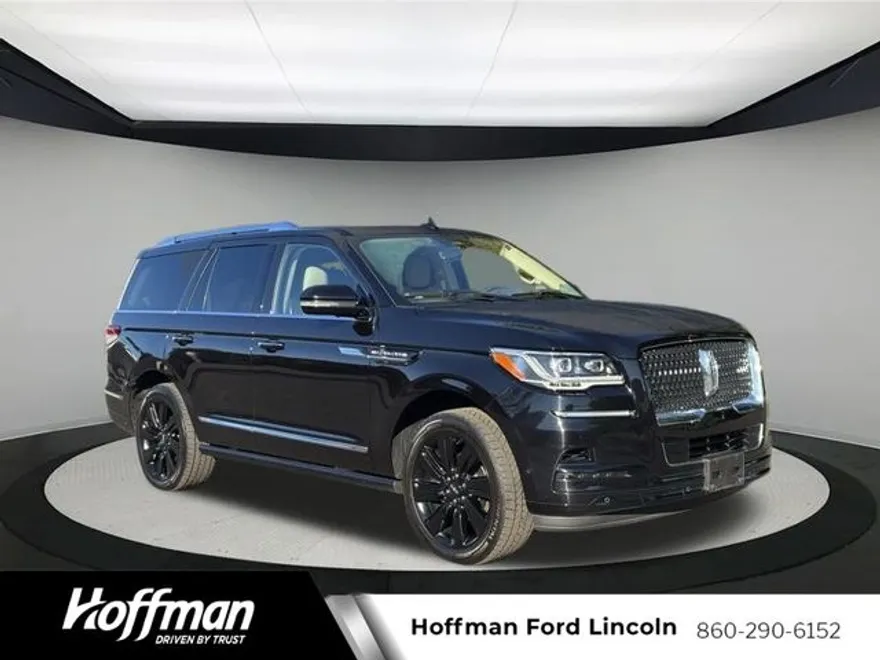 2022 Lincoln Navigator Reserve photo 1