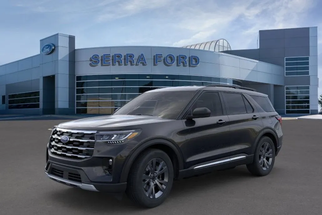 2025 Ford Explorer photo 1