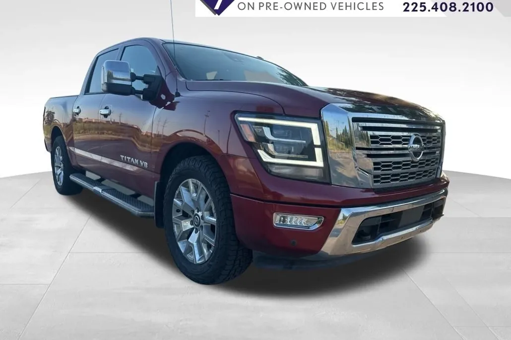 2020 Nissan Titan SL photo 1