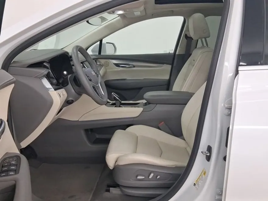 2017 Cadillac XT5 Premium Luxury photo 1
