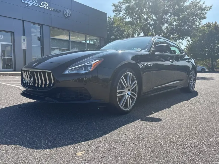 2018 Maserati Quattroporte S Q4 photo 1