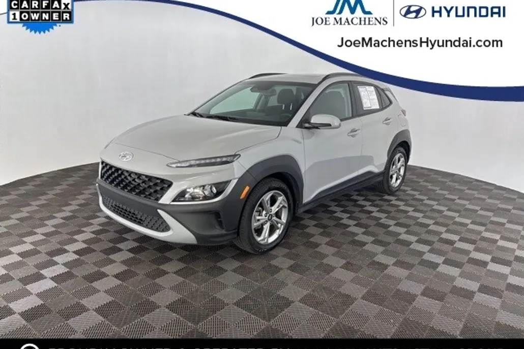 2023 Hyundai Kona SEL photo 1