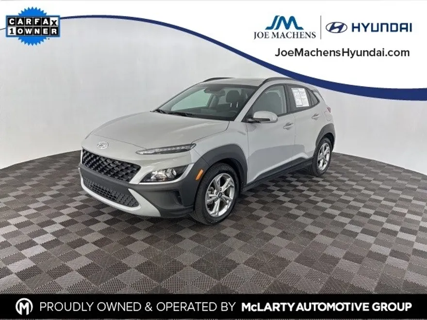 2023 Hyundai Kona SEL photo 1