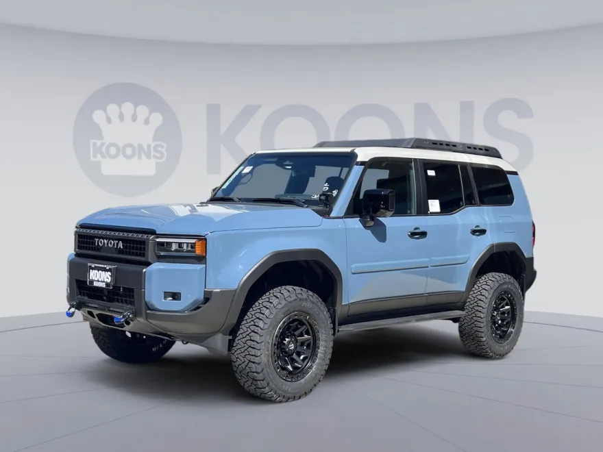 2025 Toyota Land Cruiser Base photo 1
