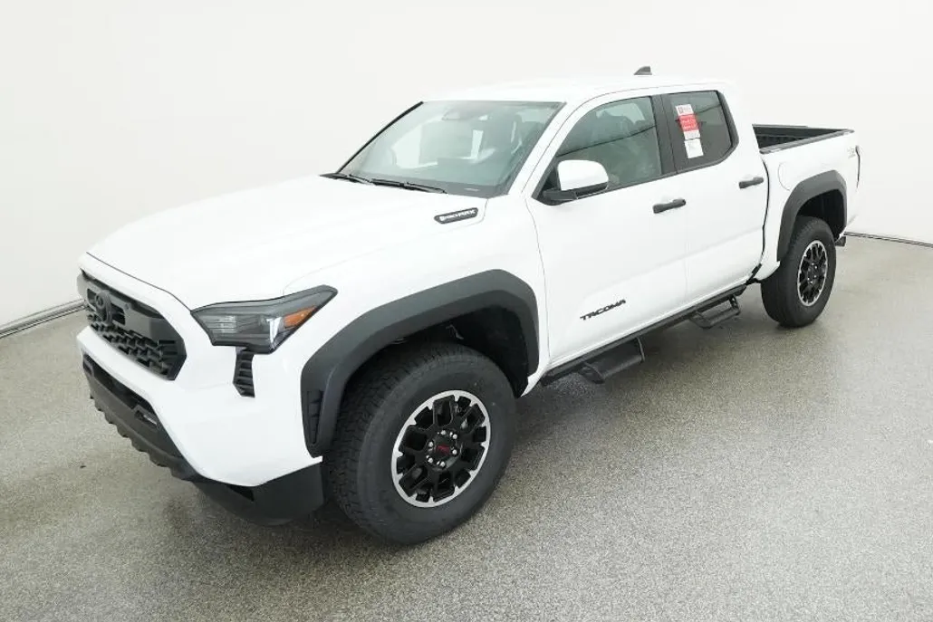 2025 Toyota Tacoma TRD Off-Road photo 1