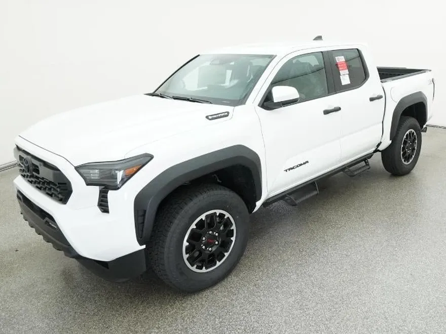 2025 Toyota Tacoma TRD Off-Road photo 1