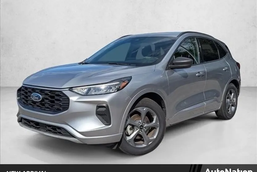 2024 Ford Escape ST-Line photo 1