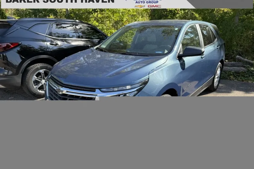 2024 Chevrolet Equinox LS photo 1