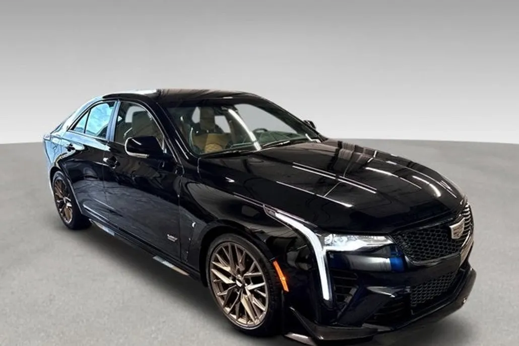 2025 Cadillac CT4 Blackwing photo 1