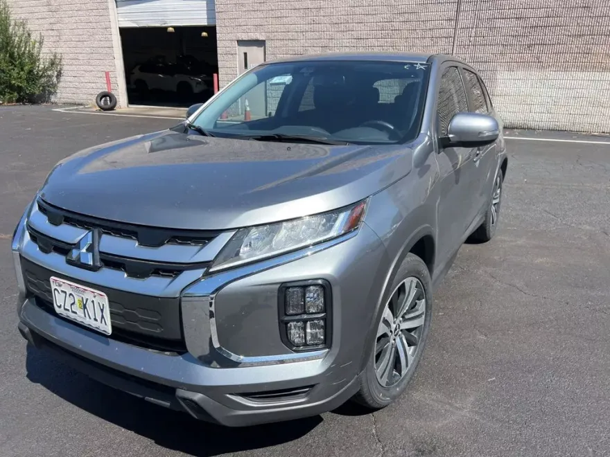 2024 Mitsubishi Outlander Sport ES LE SE photo 1