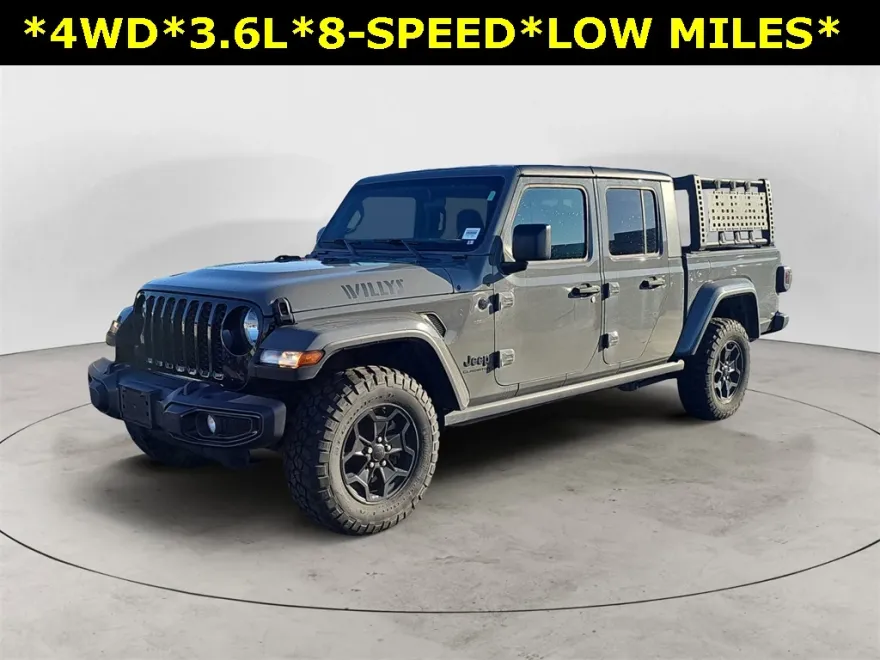 2021 Jeep Gladiator Willys photo 1