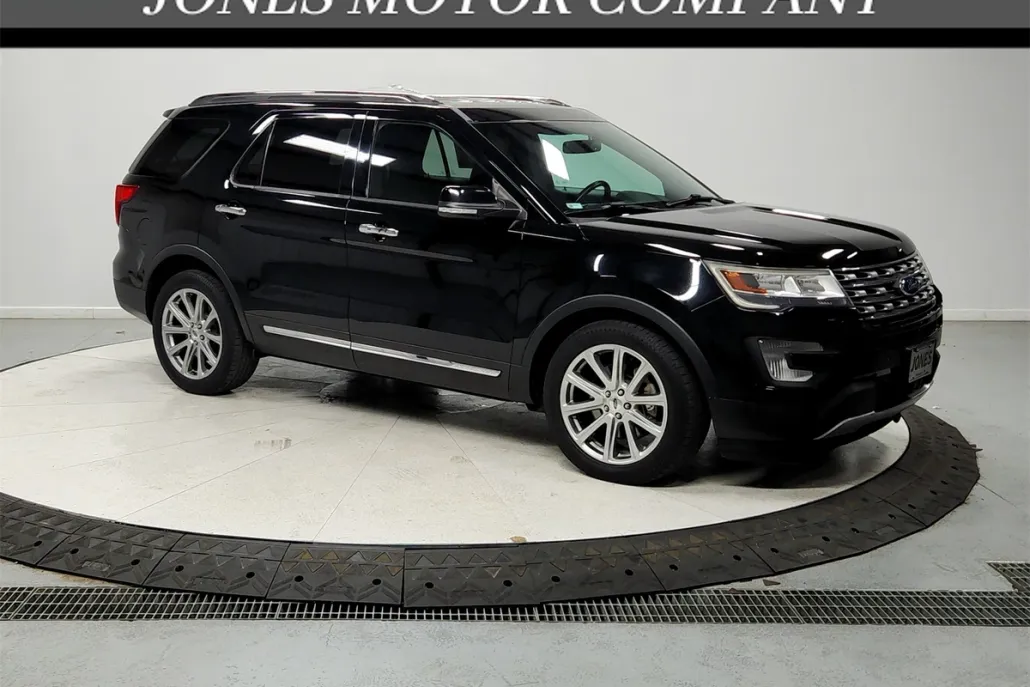 2017 Ford Explorer Limited photo 1