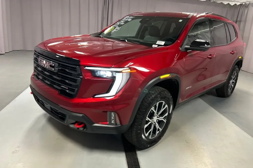 2025 Gmc Acadia AT4 photo 1