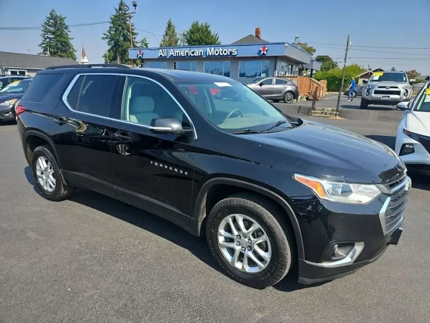 2020 Chevrolet Traverse photo 1