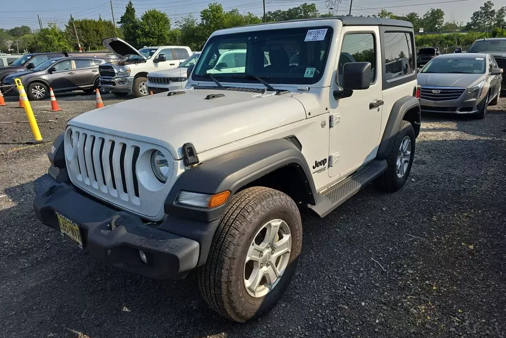 2021 Jeep Wrangler Sport S photo 1