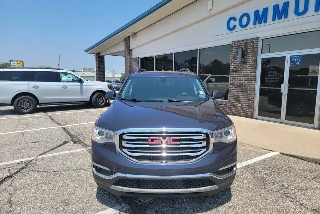 2019 Gmc Acadia SLE photo 1