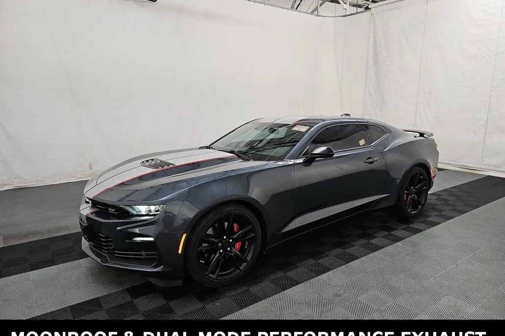 2021 Chevrolet Camaro 2SS photo 1