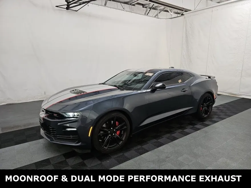 2021 Chevrolet Camaro 2SS photo 1