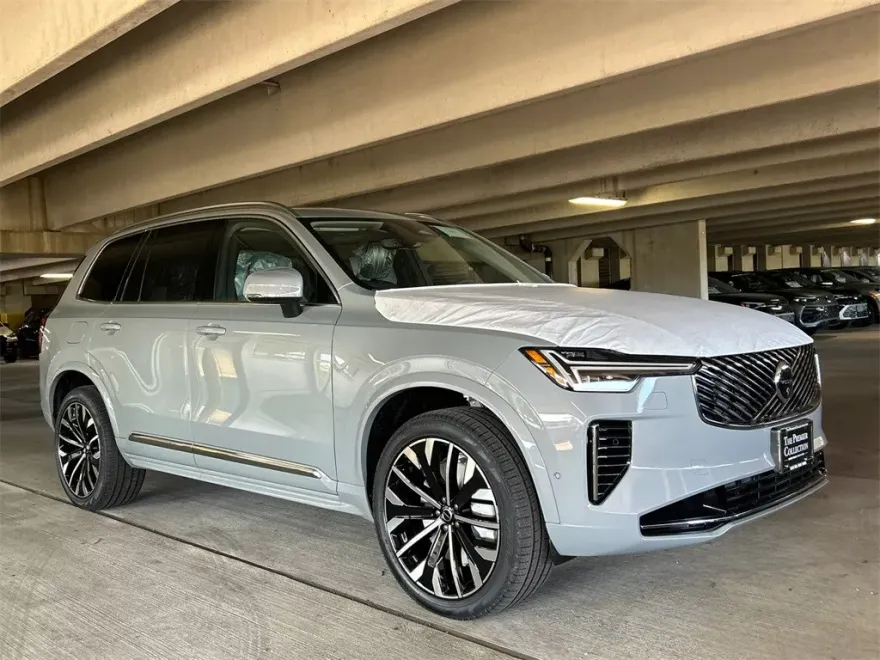 2026 Volvo XC90 photo 1