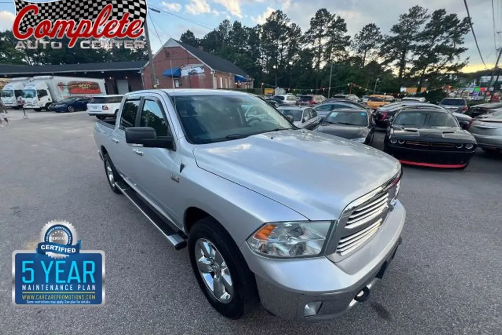 2014 Ram 1500 LT photo 1