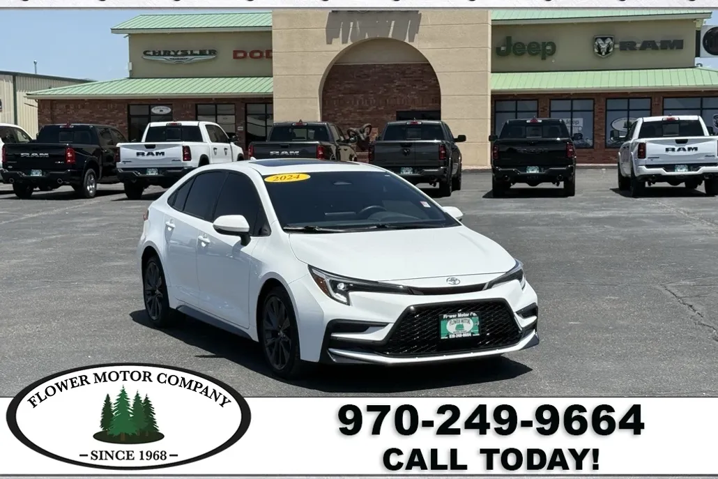 2024 Toyota Corolla SE Premium photo 1