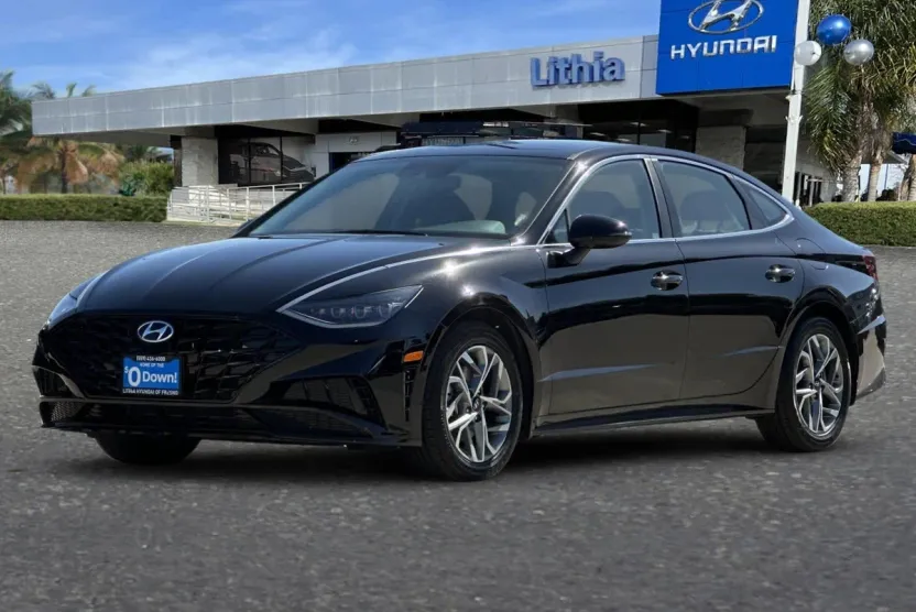 2023 Hyundai Sonata SEL photo 1