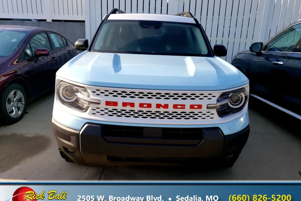 2025 Ford Bronco Sport Heritage photo 1