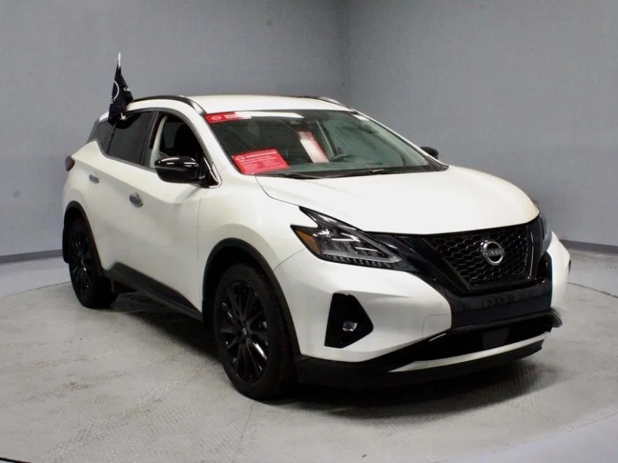 2023 Nissan Murano SV photo 1