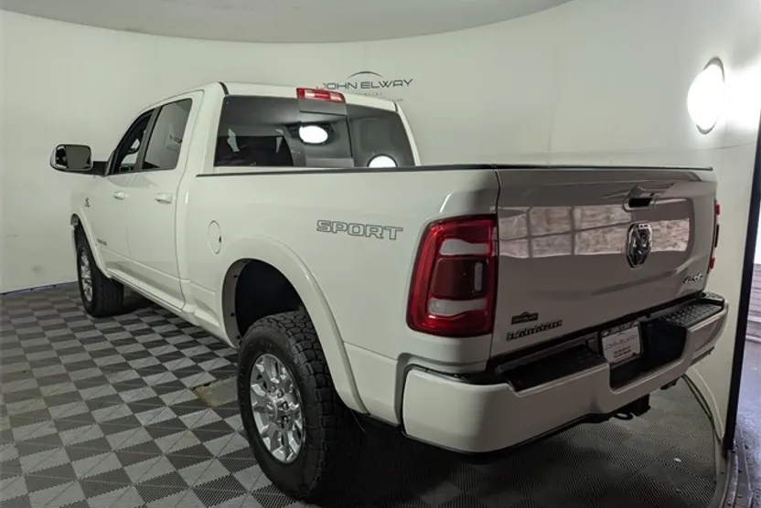 2022 Ram 2500 Laramie photo 1
