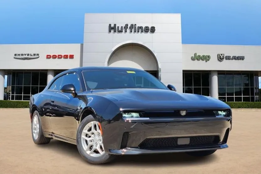 2025 Dodge Charger R/T photo 1