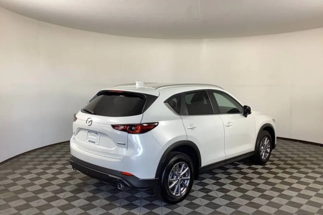 2023 Mazda CX-5 2.5 Select photo 1